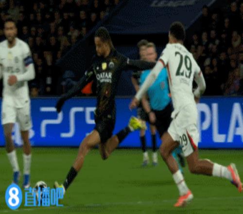 亚历山大,助力挽狂澜,快船不敌雷,博鱼,BoYu,博鱼官网,博鱼体育官网,博鱼体育下载,博鱼APP